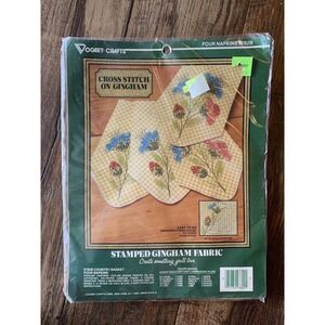 Vogart Crafts 4 Napkins Gingham Stamped Fabric Country Basket